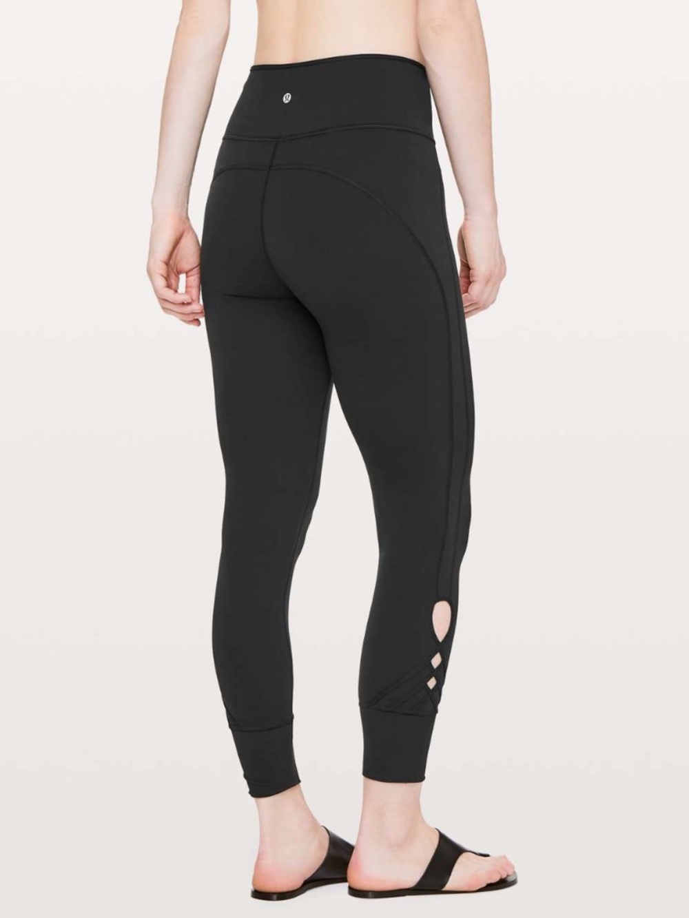 NWT size 4 Lululemon Melodic Movement 7/8 Tight *25" Black